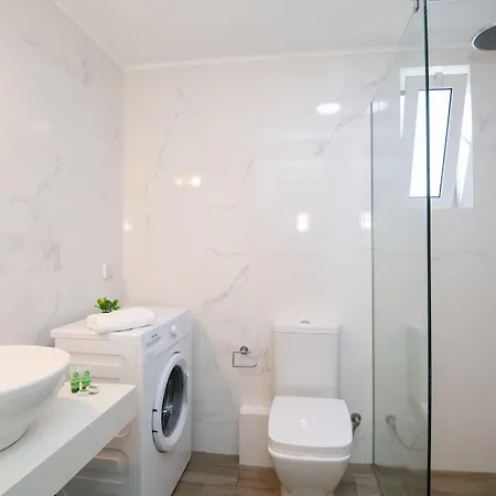 شقة فندقية Mardinik 4*