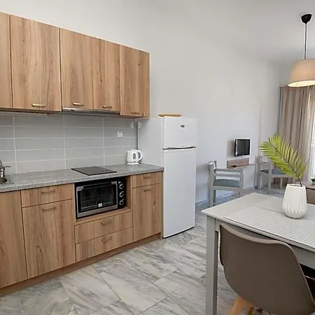 Mardinik Lägenhetshotell Rethymno