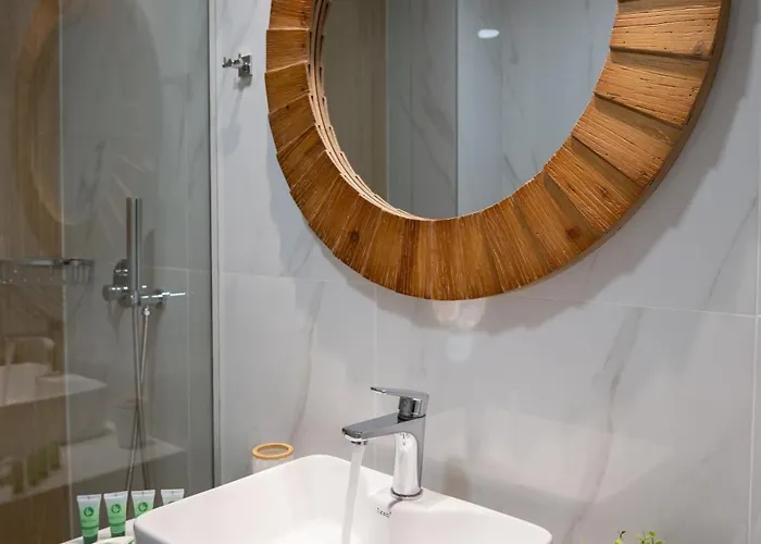 Mardinik Aparthotel 4*