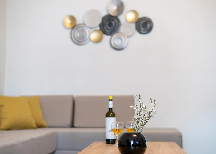 Mardinik Aparthotel 4*