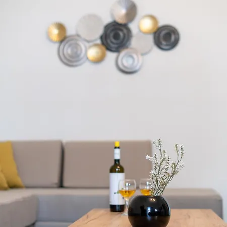 Mardinik Aparthotel 4*